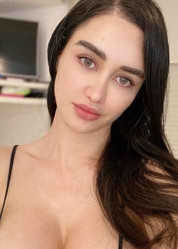 Даша, 24 года