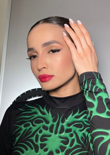 Relax EVA, 21 год