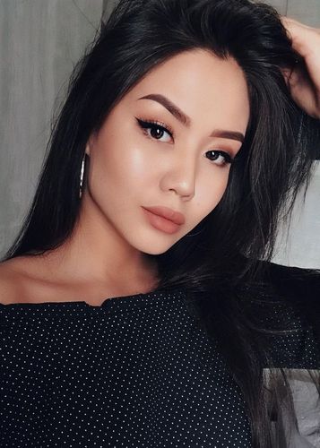 Асаль, 23 года