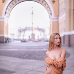 Эммануэль, фото 3