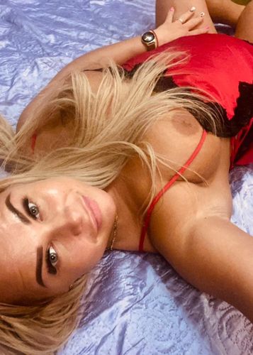 Николь, 27 лет