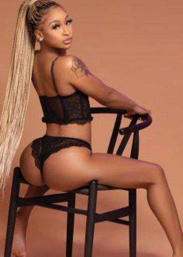 София, 24 года