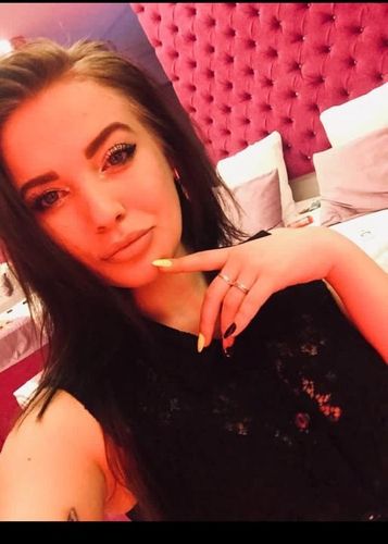 Луиза Коменда, 22 года