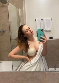 Ксюша, целуюсь, легкая доминация, тел. +7 926 127-36-96, анкета 4442