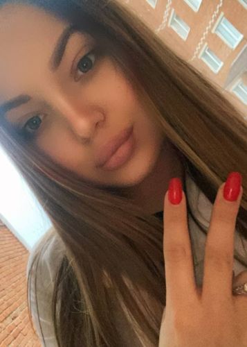 Настя, 19 лет