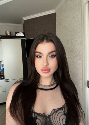 Василиса, 18 лет