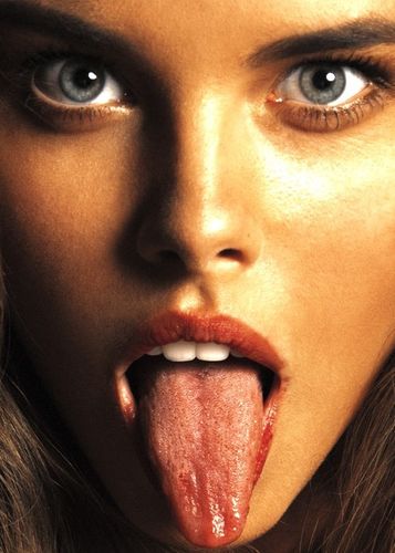 Эльвира, 18 лет