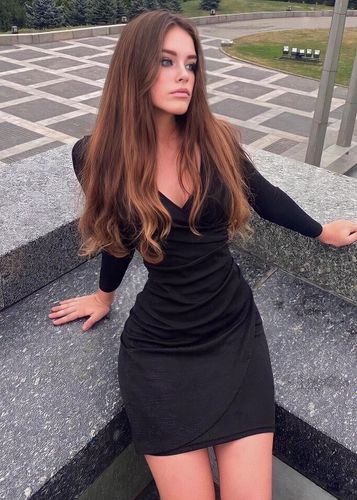 Жасмин, 22 года